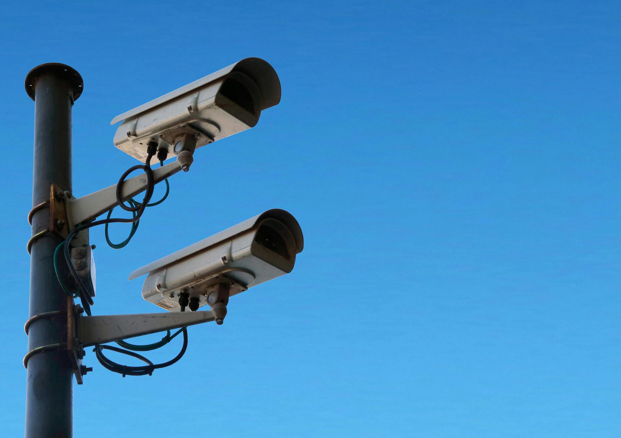 Videonovērošanas sistēmu uzstādīšana, konfigurēšana un automatizācija